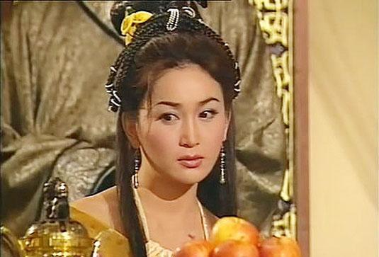 历史淫妇你知道几个？妲己，被骂了几千年的狐狸精。可商朝灭亡，真怪她？纣王自己