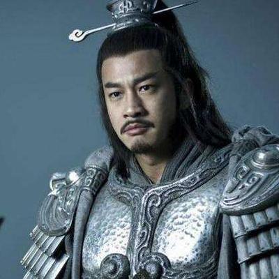 汉三年四月，楚汉战争到了最激烈的时刻，项羽与刘邦在荥阳对峙了一年之久。楚军几乎断