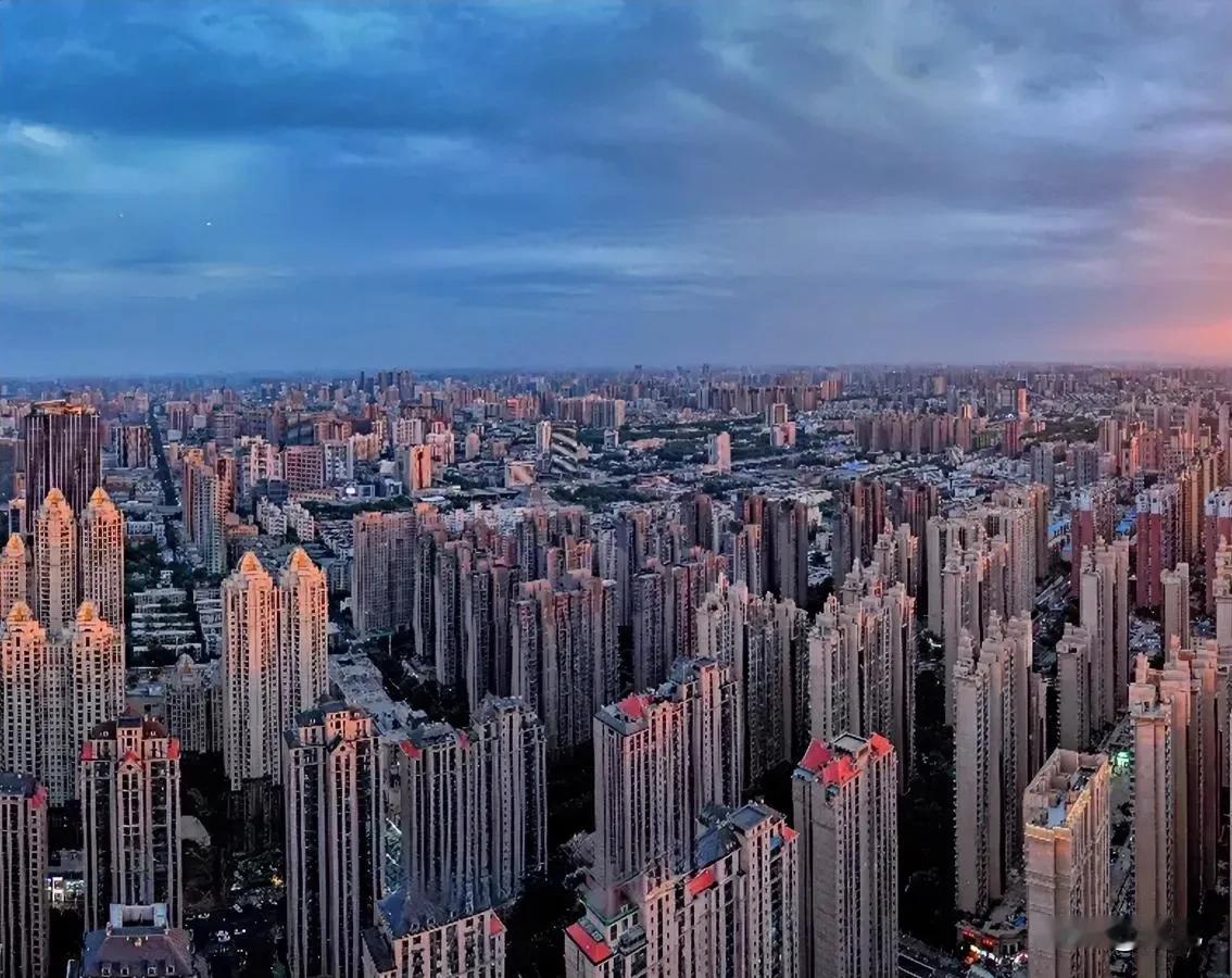 房价保卫战打响！国家出手稳楼市，专家断言：房子永不‘白菜价’！