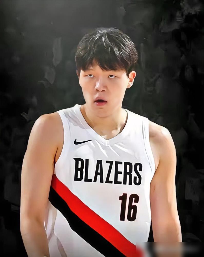 杨瀚森这次捅了马蜂窝他怎么都不会想到刚打4场季前赛，随之而来的就是美