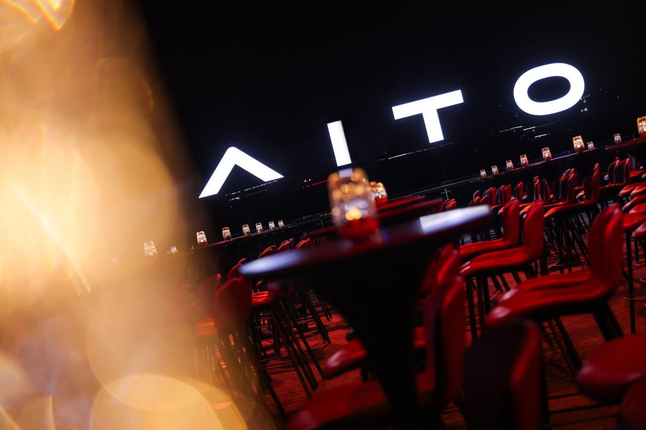 余承东在问界M9星光之夜上透露了问界下一步的雄心，要在已有高基数上再实现销量跨越