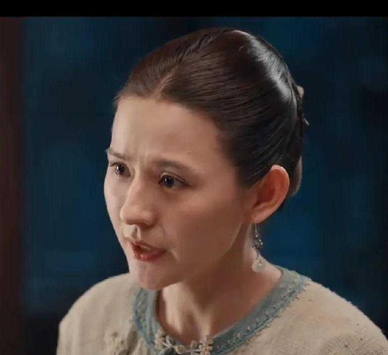 《灼灼韶华》直到褚韶华跳崖，夏初寻找不到，失望的离开，才知道这段剧情说明，
