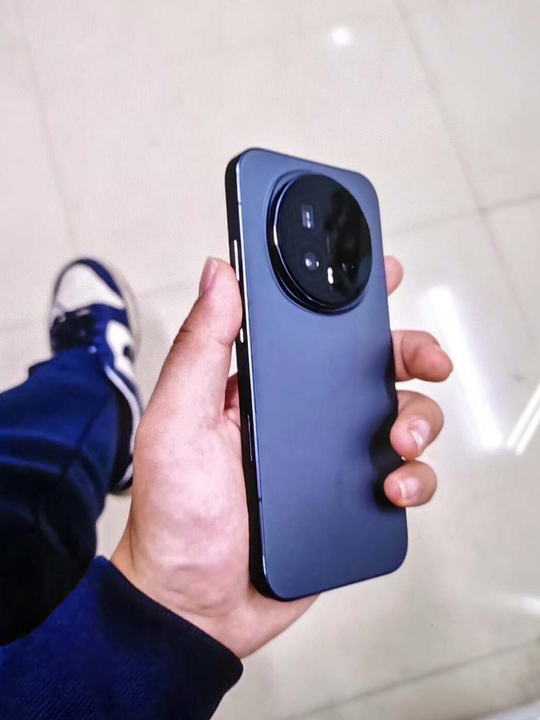 用了多个手机才知道，换手机首选还是华为和荣耀。华为就选Mate80系列和P系列，