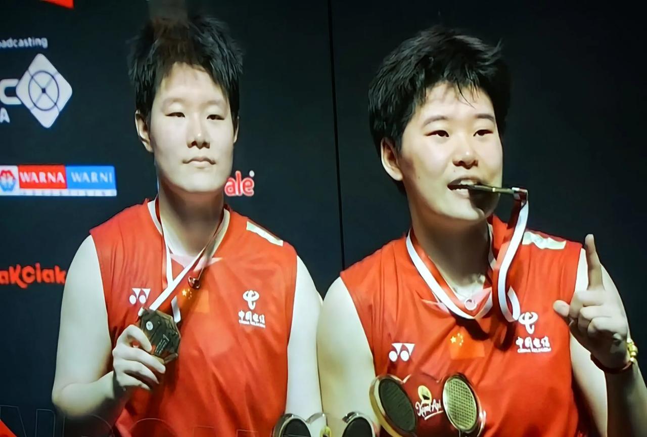 印尼羽毛球公开赛在失落与遗憾中落幕，与去年的无限风光相比今年的确有些惨淡。假小