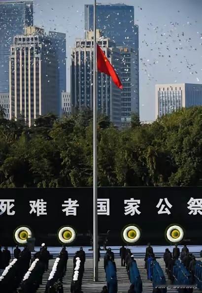 12月13日，日本共同社报道：俄罗斯送给中国一份“大礼”。这份“大礼”是前日本陆