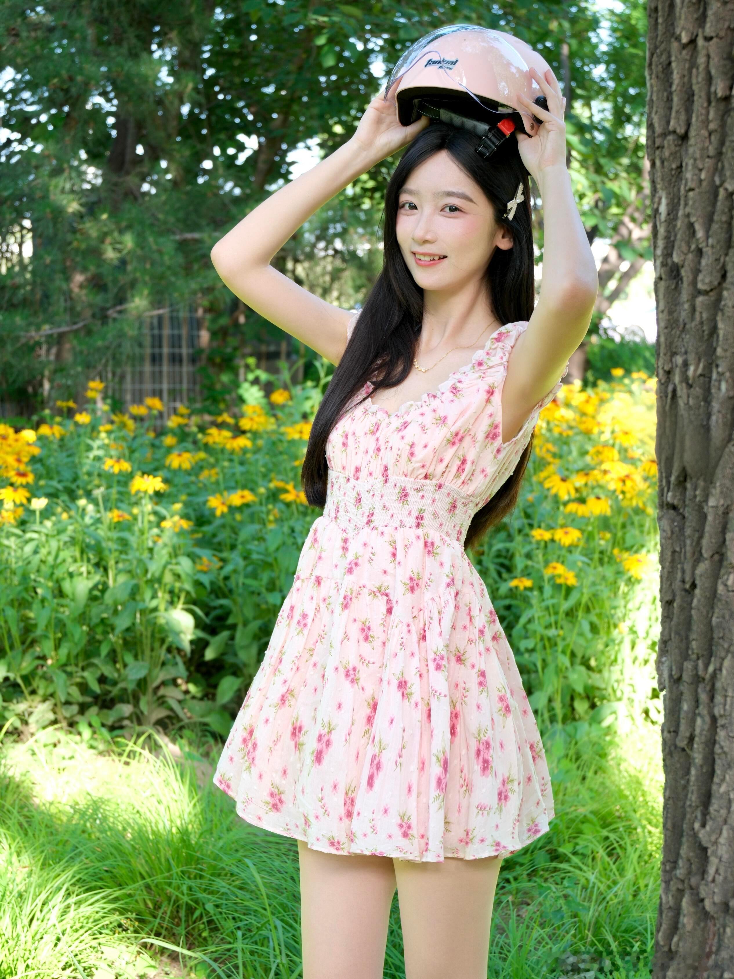 学姐的碎花裙~