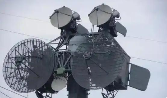 很多人不懂火控雷达照射是什么级别，以为都是“用雷达照一照”，其实两者的性质天差地