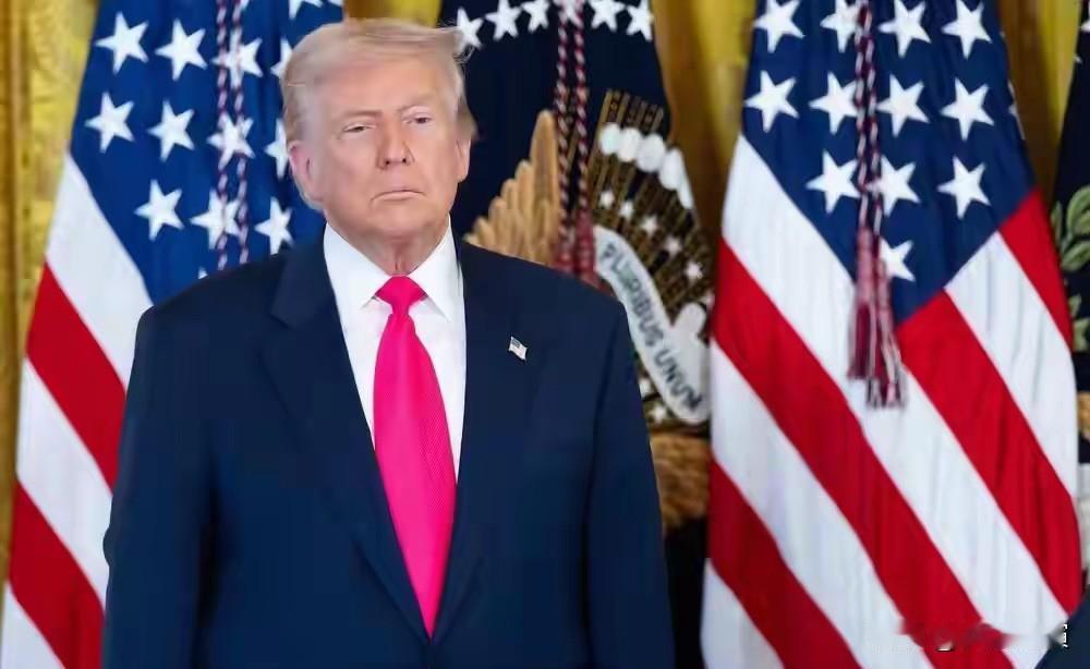 2月4日晚，中美通话释放的十个信号！中美深夜通话，特朗普想访华的心思藏不住，