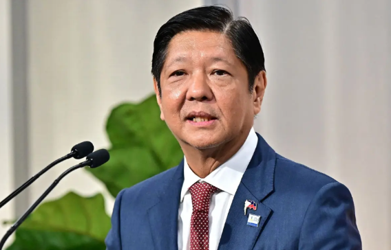 莎拉这招可算是要了小马科斯命了，直接呼吁对小马科斯进行毒检查，此前老杜就称小马科