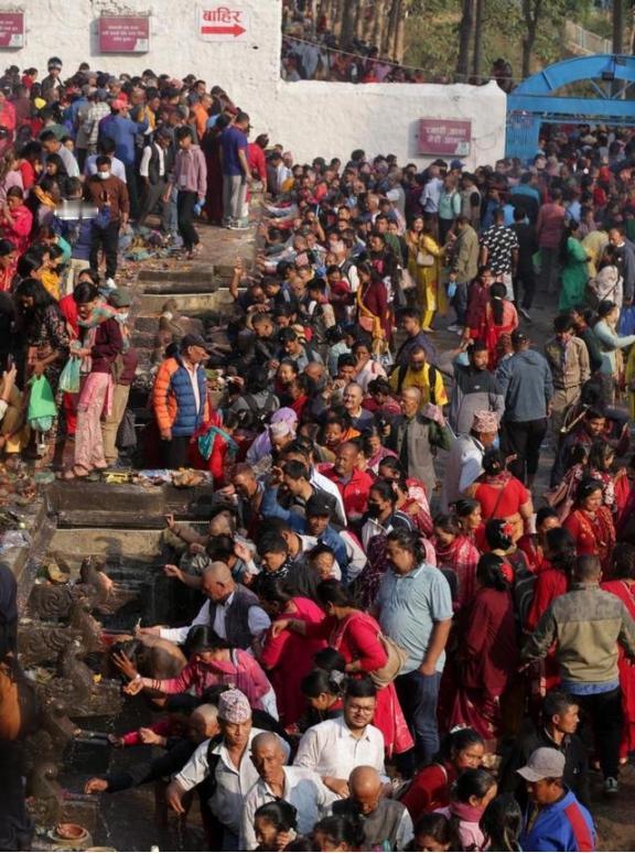 印度最终会是地球大患，不是印度有多大实力，而是印度无节制的生育，现在印度至少15