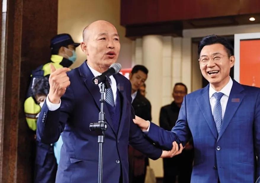 韩国瑜发文回应季麟连后，郑丽文第一时间在韩国瑜的贴文下留言称“感谢韩院长”。没想