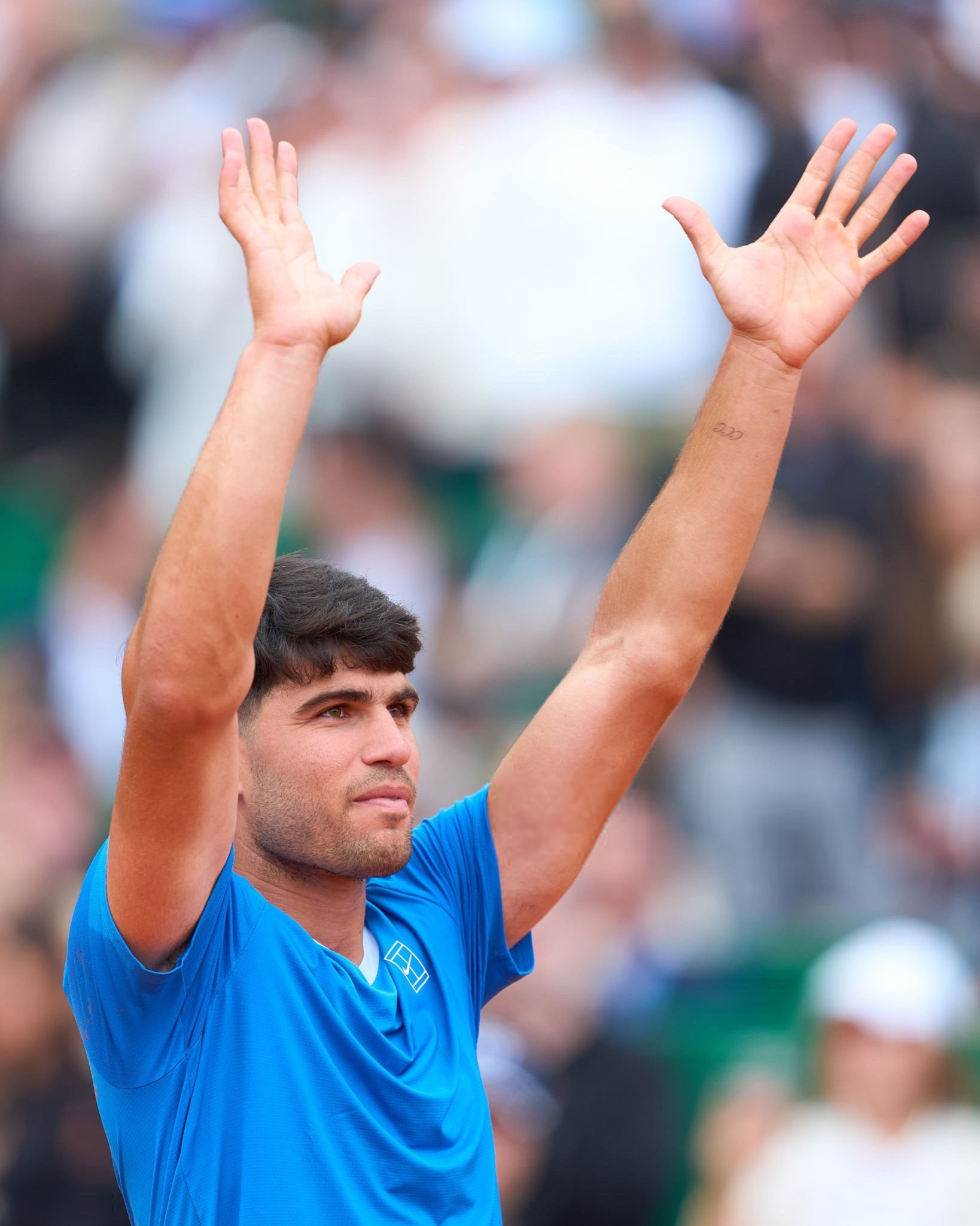 蒙特卡洛1000赛阿尔卡拉斯在战胜巴埃斯后，谈到了他为2026年红土赛季设定的