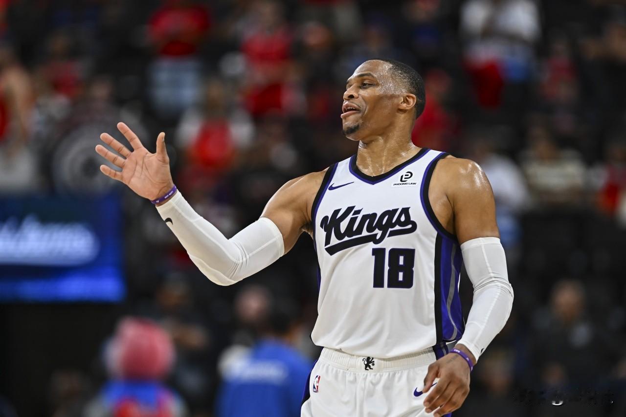 已经有四支球队无缘季后赛了国王，18胜51负，连续三年无缘季后赛篮网，17