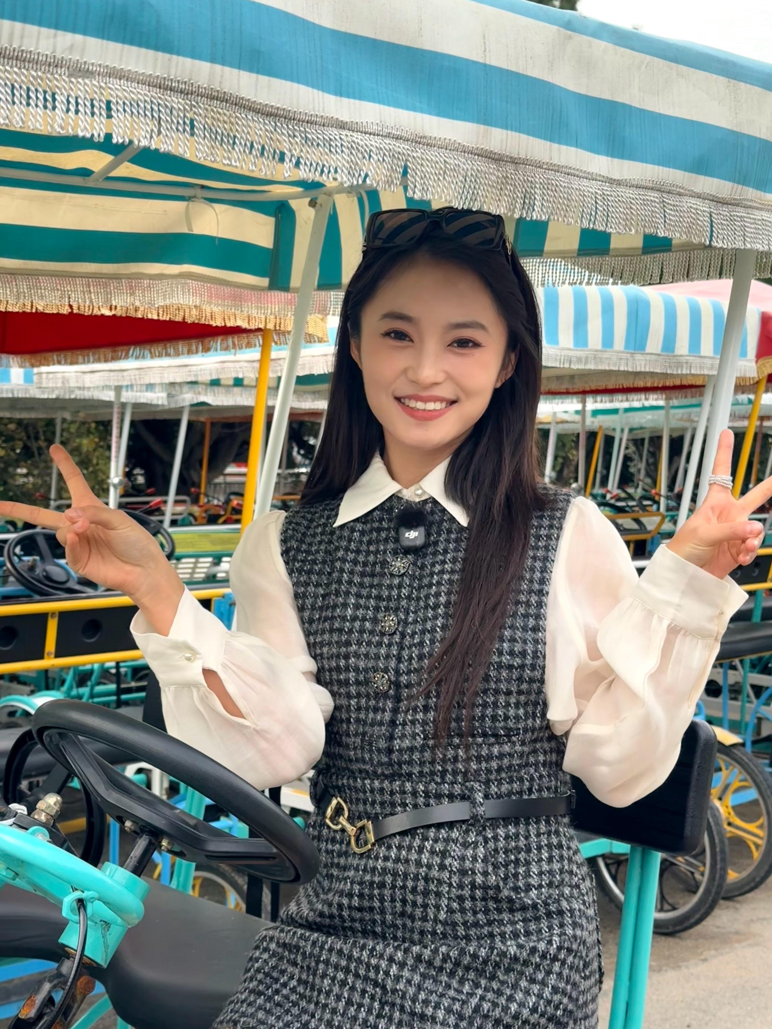 今日运动量满分我还是第一次登多人自行车还挺好玩[笑着哭]​​​