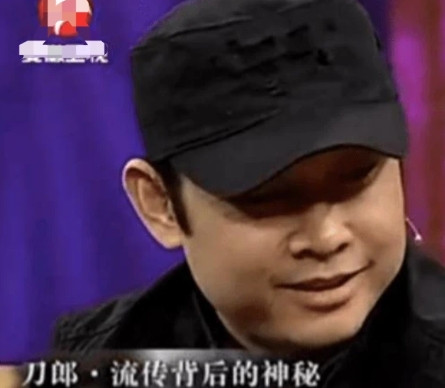 1991年，刀郎的女儿才刚出生40天，妻子杨娜便就不辞而别，一段时间后，杨娜打来