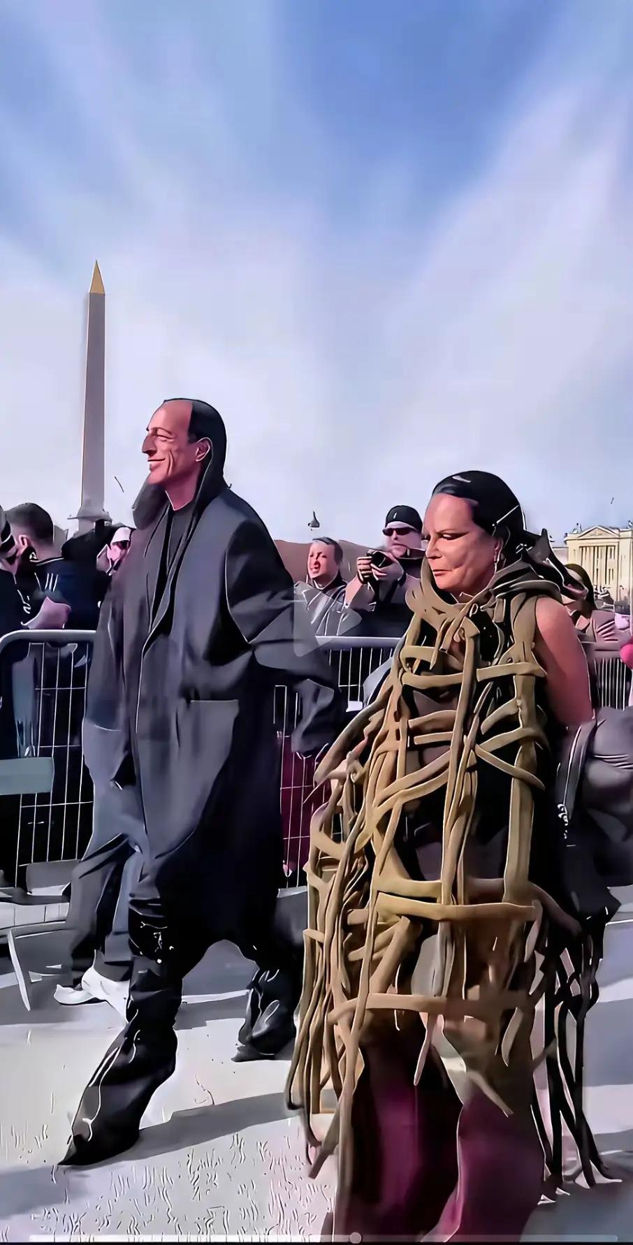 看懂这对夫妻，就懂先锋时装的底层逻辑很多人以为是巴黎世家总监，实际是Ric