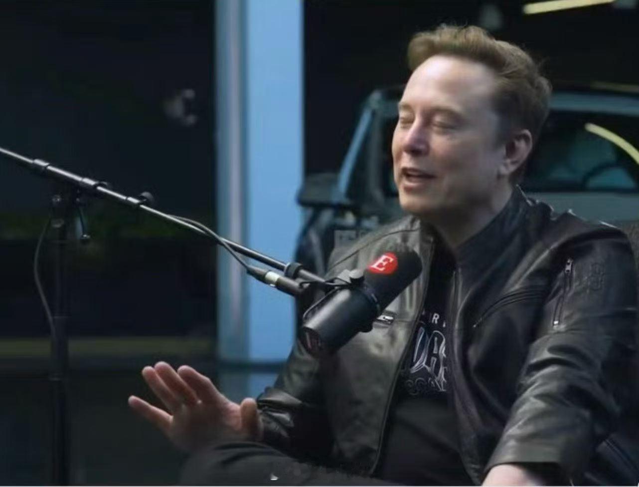 🔥🇺🇸TheEconomist采访Musk：十年之内，AI把工作都抢走了