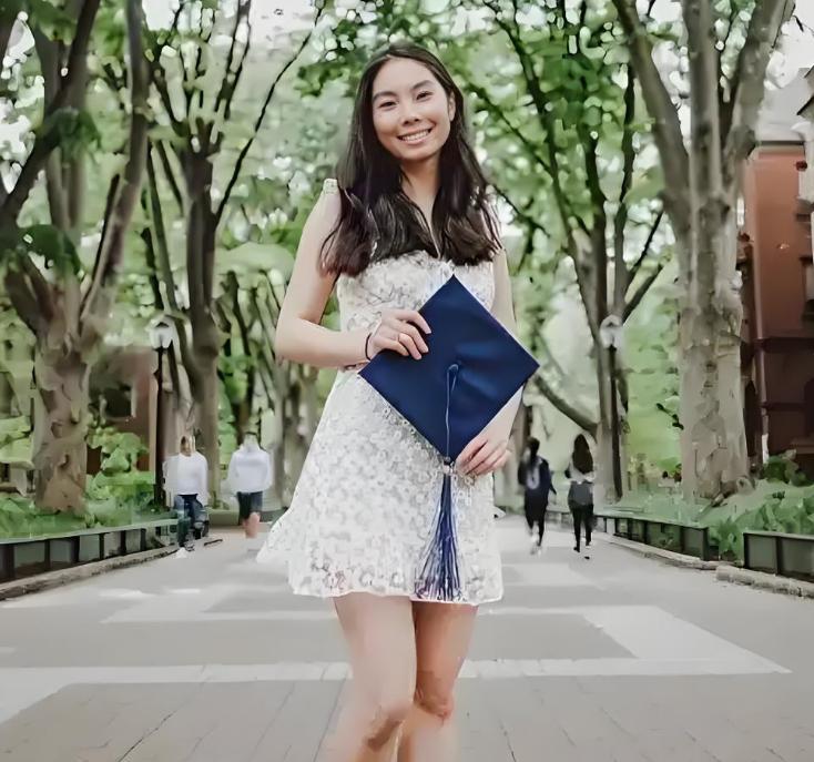 宗庆后在教育孩子上是比较成功的，不管是婚生女，还是传闻中的私生子女都受到了良好的