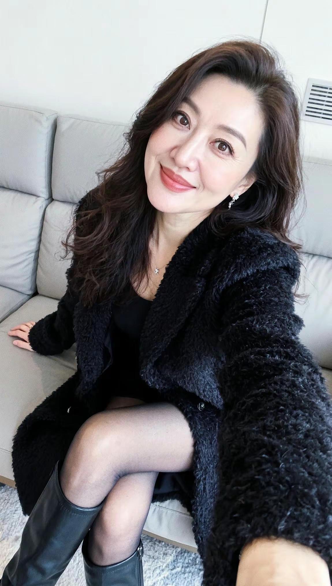 但愿日子清净，抬头遇见满眼温柔。