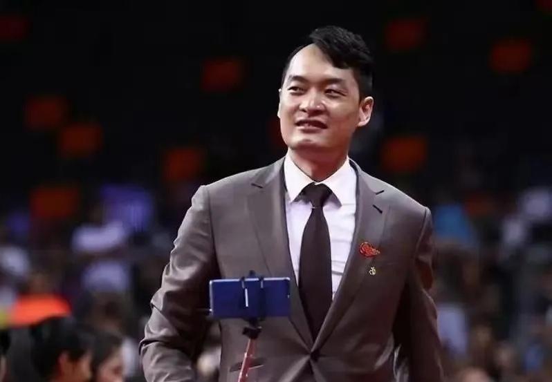 外界畅想陈江华掌舵宏远，多重优势能否助推豪门复兴陈江华拥有出众的商业头脑，