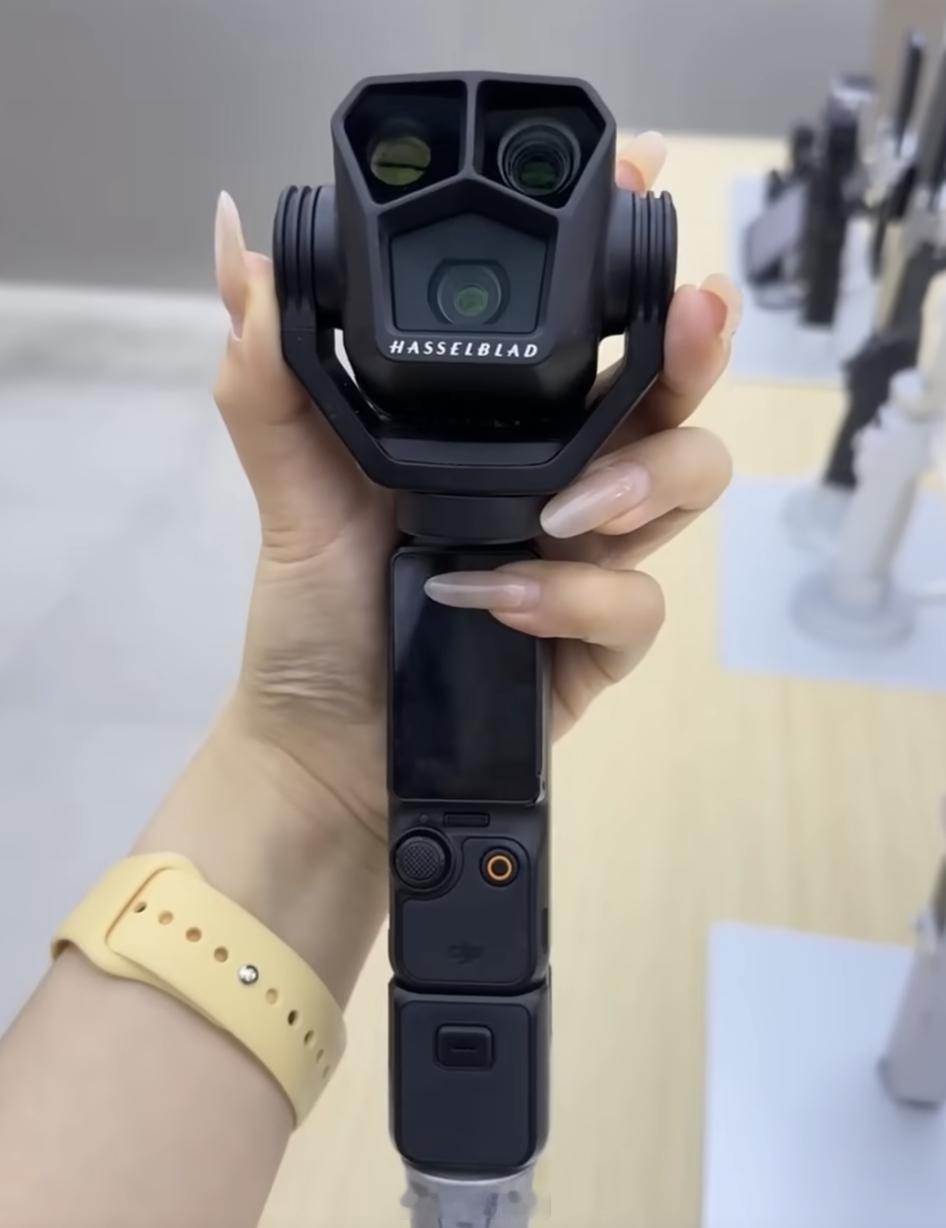 如果DJI把这个拿出来。。。。。。。。。。自媒体们估计都得买了吧[笑着哭]​