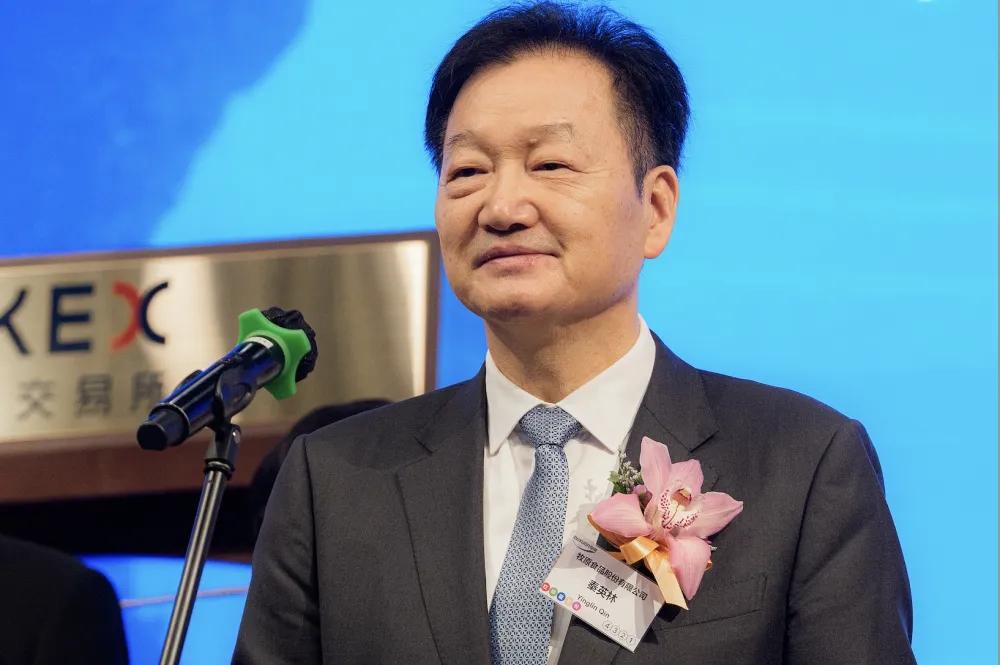千亿猪王突然“退休”：他把董事长让给表弟，亲儿子却只给了一个董事席位？ 6月