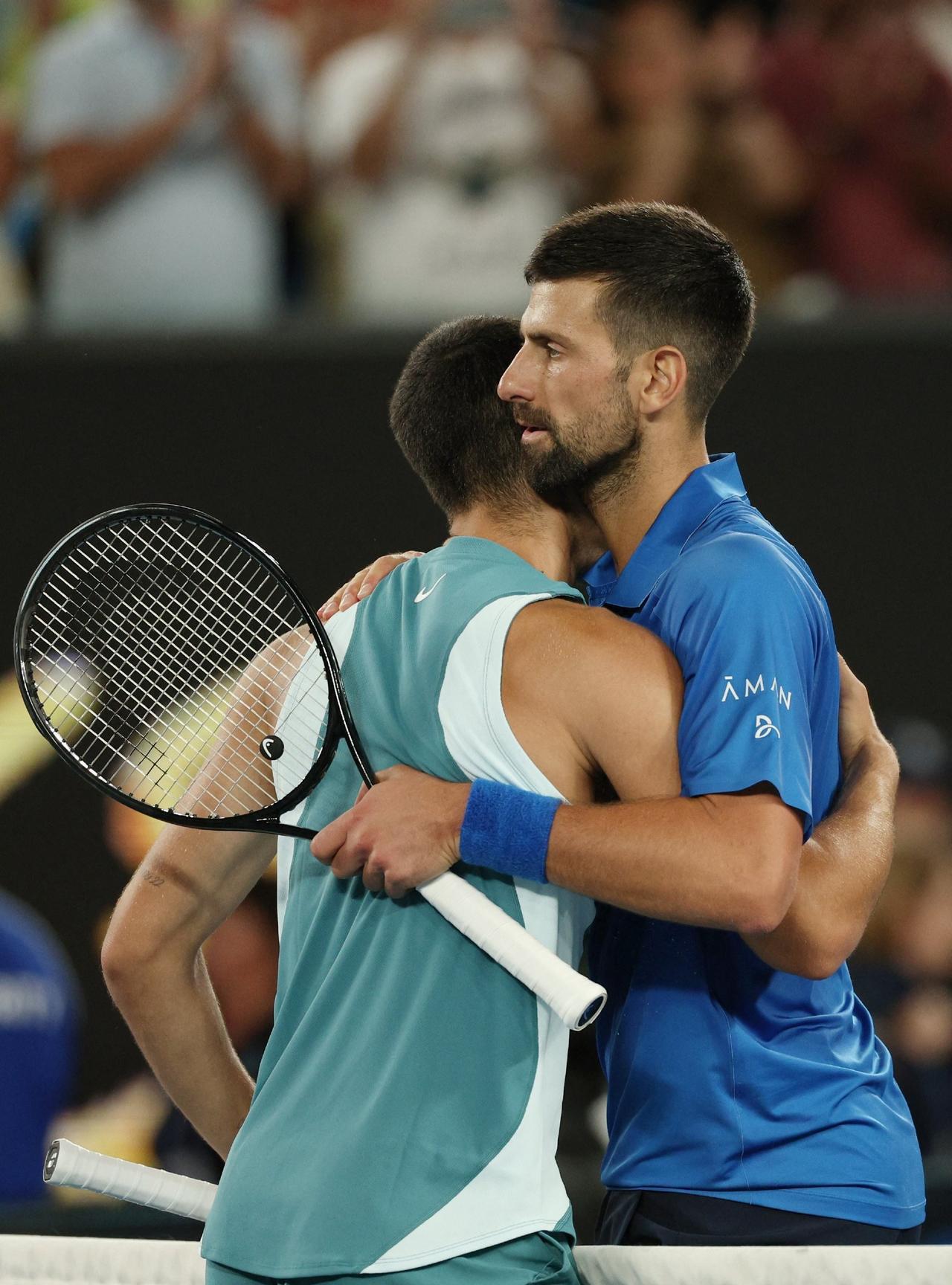 本赛季男子网坛，只有一位球员在四大满贯全部遭遇阿尔卡拉斯或者辛纳，他，就是24次