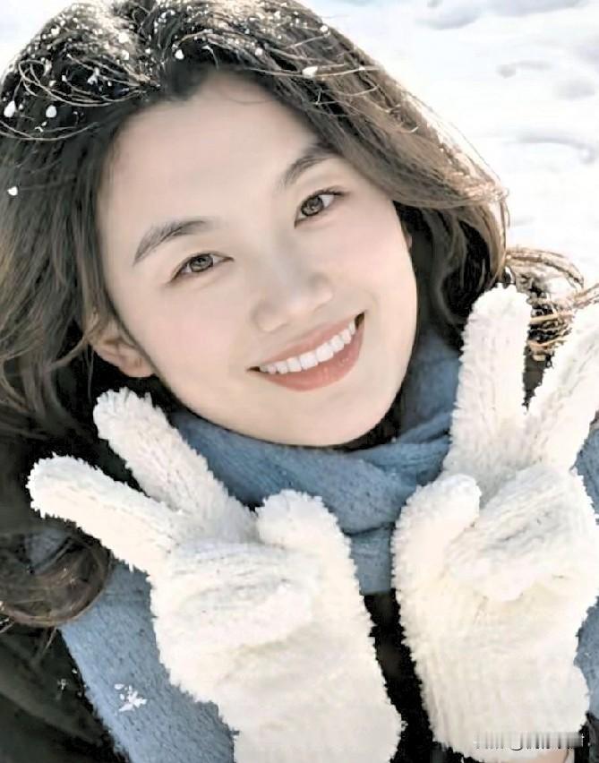 今天发生了一件很有意思的事情，一个23岁的姑娘和我说她已经财富自由了。我当时一愣