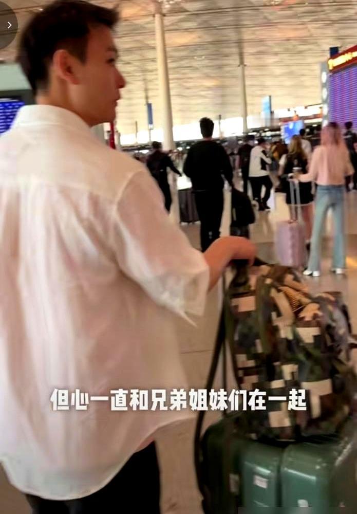 什么叫真队友？不是嘴上喊加油，而是看他为你做了什么。前国乒队员柳丁，已经