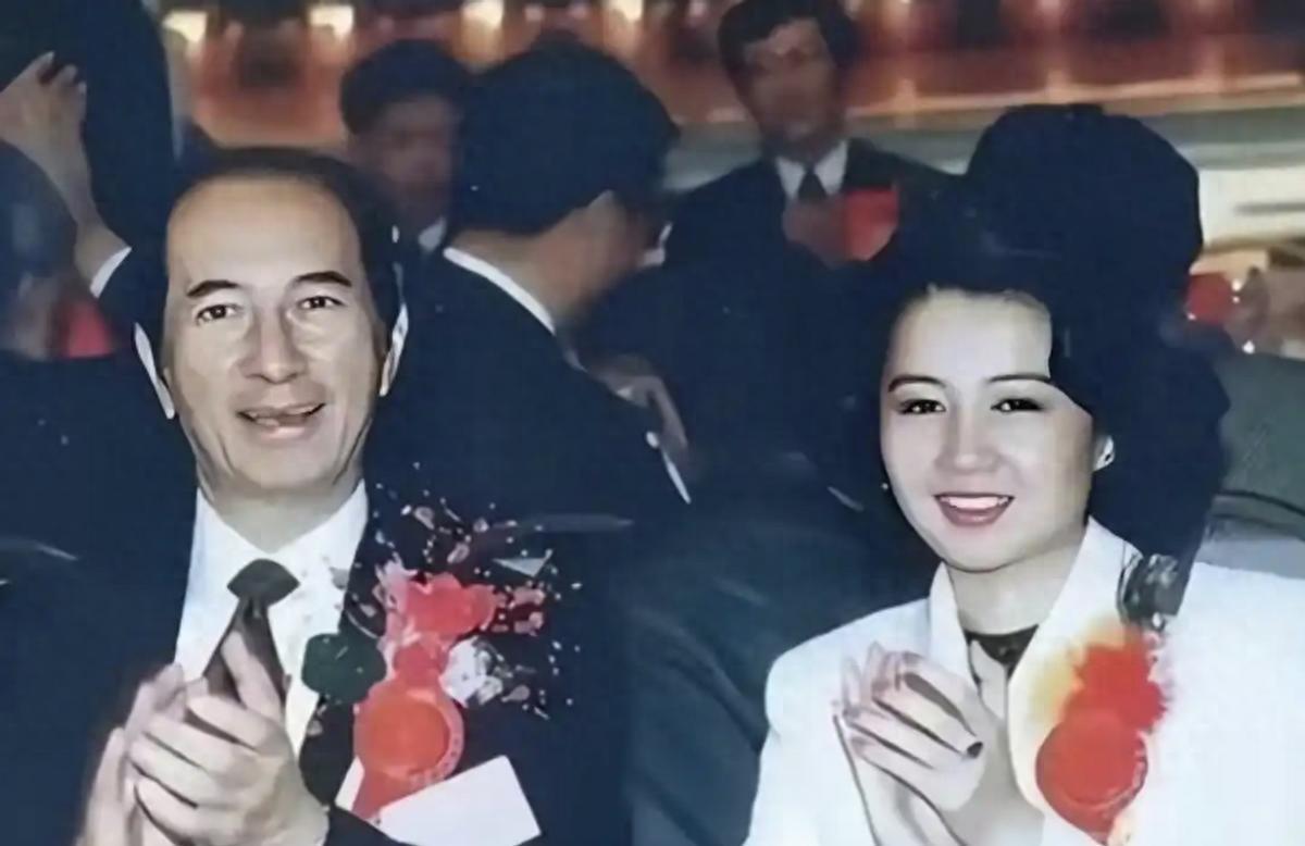 赌王四太的“棋局”：子女命运大不同嘿，宝子们！今天咱可得好好唠唠赌王四太梁安琪