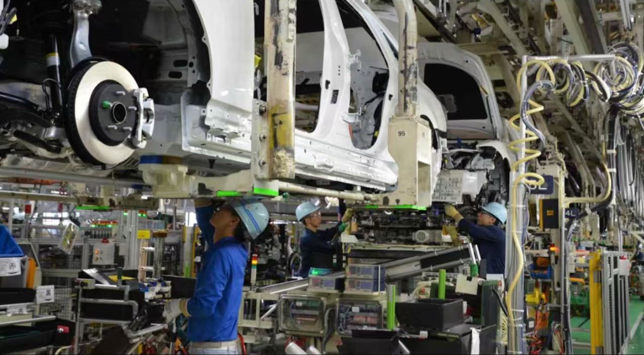 丰田汽车7月5日消息，丰田汽车宣布将统一企划、生产、销售等部门的专用术语，以削