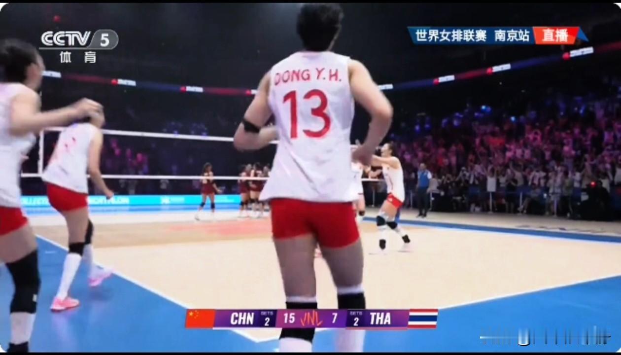 中国女排3-2泰国队员技术统计!(25-14，24-26，25-19，23-2