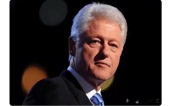 萝莉岛名单终于公布了，克林顿已经快疯了憋了好几年的萝莉岛名单终于曝光，可这哪