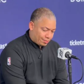 据ESPN消息人士透露，洛杉矶快船队和11次全明星球员詹姆斯-哈登正在一同努力，