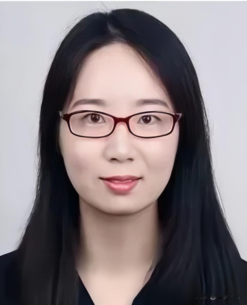 令人唏嘘！赌上仕途毁掉家庭，为何还会陷入十年不正当纠葛🔥高校导师的风波