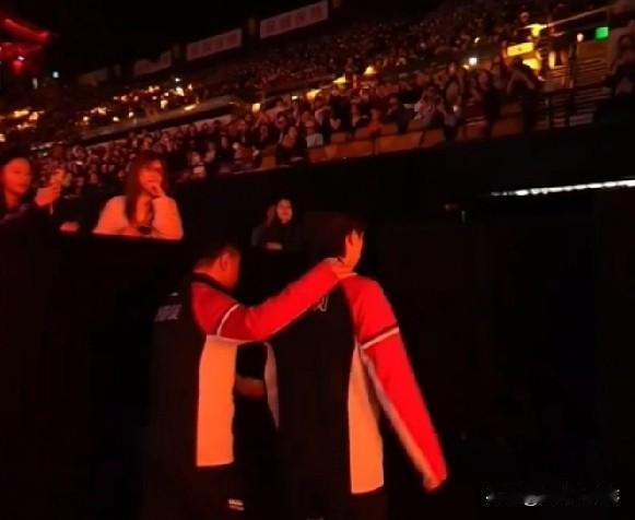 突然有些怀念那个男人！。还没从林诗栋3比4输给张本智和的情绪里走出来，满心期待