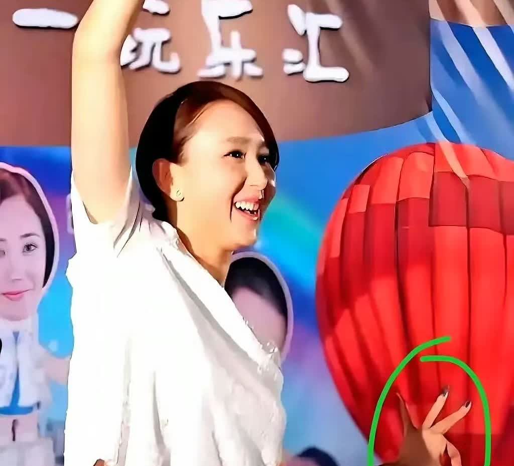 看完胡静的肚子，我就懂了她老公朱兆祥为何那般疼爱她。只可惜，我没遇上这样