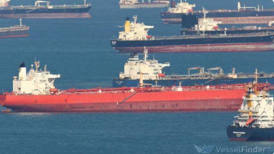 【受美国制裁影响,俄罗斯石油公司油轮在波罗的海掉头——彭博社】据彭博社报道,载有