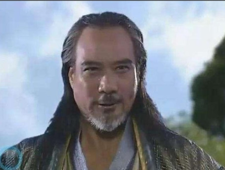1992年，周星驰找人合作《武状元苏乞儿》，他问徐少强：“大哥，你有兴趣演坏人吗
