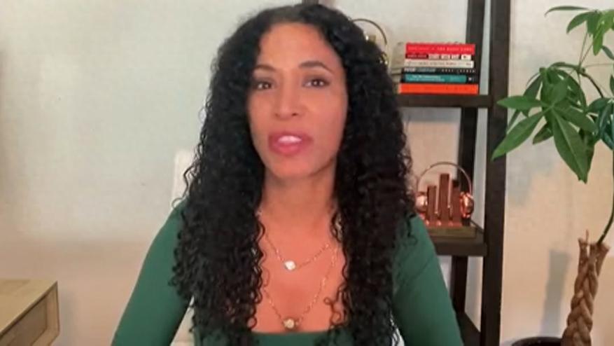 爱泼斯坦性侵案受害者：他问我想不想见一位王子，我说想据英国天空新闻报道，莉萨・