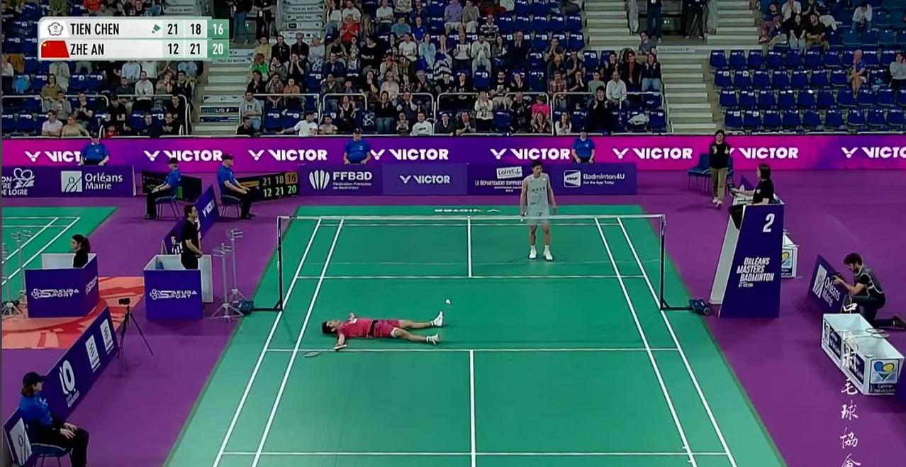 胡哲安🇨🇳首进世巡赛半决赛[赞]！刚刚，胡哲安🇨🇳鏖战三局，12-2