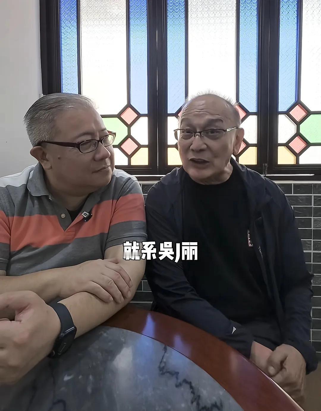 76岁曹查理受访，表示最喜欢的女搭档是吴家丽，吐槽廖伟雄长得丑却能当主角！近日