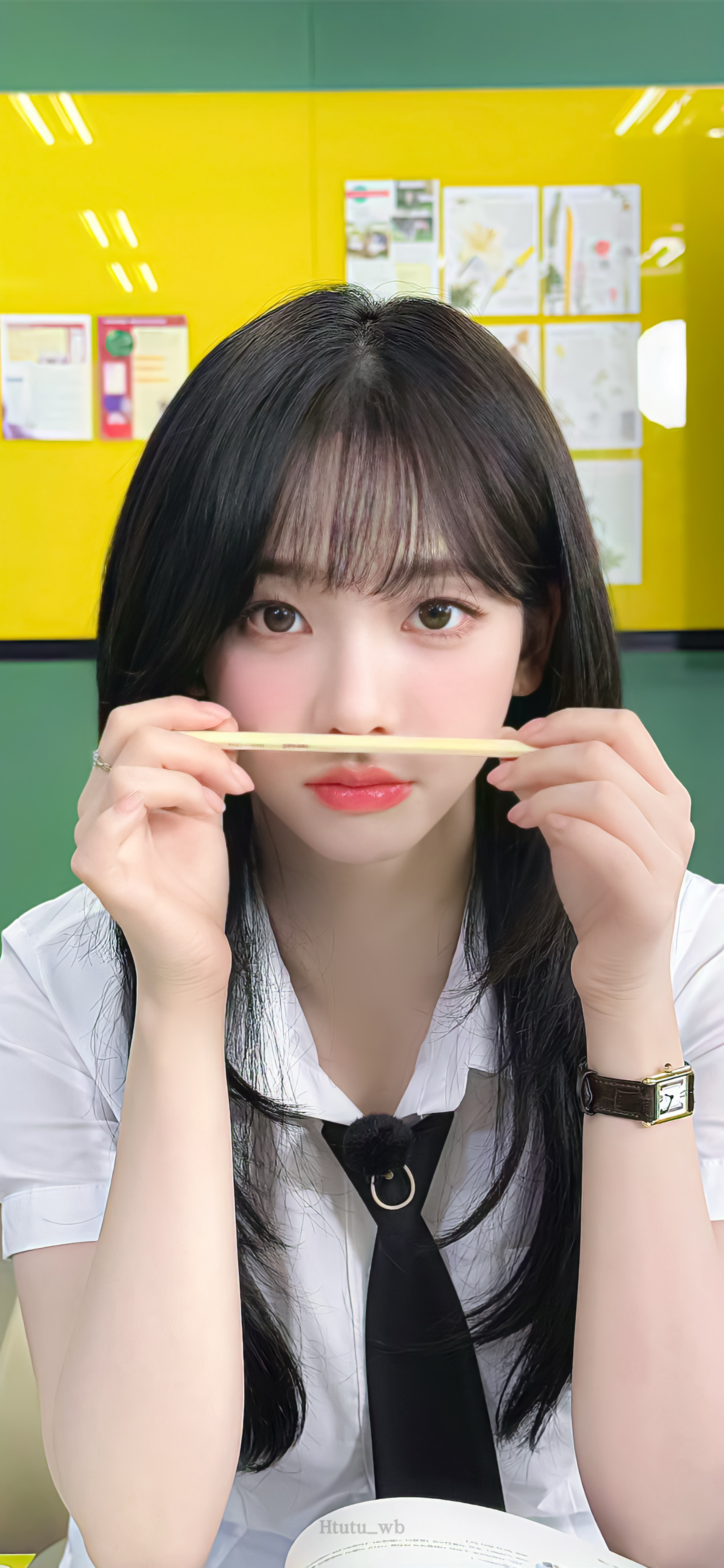 柳智敏Karina壁纸更新🍎🖤​​​