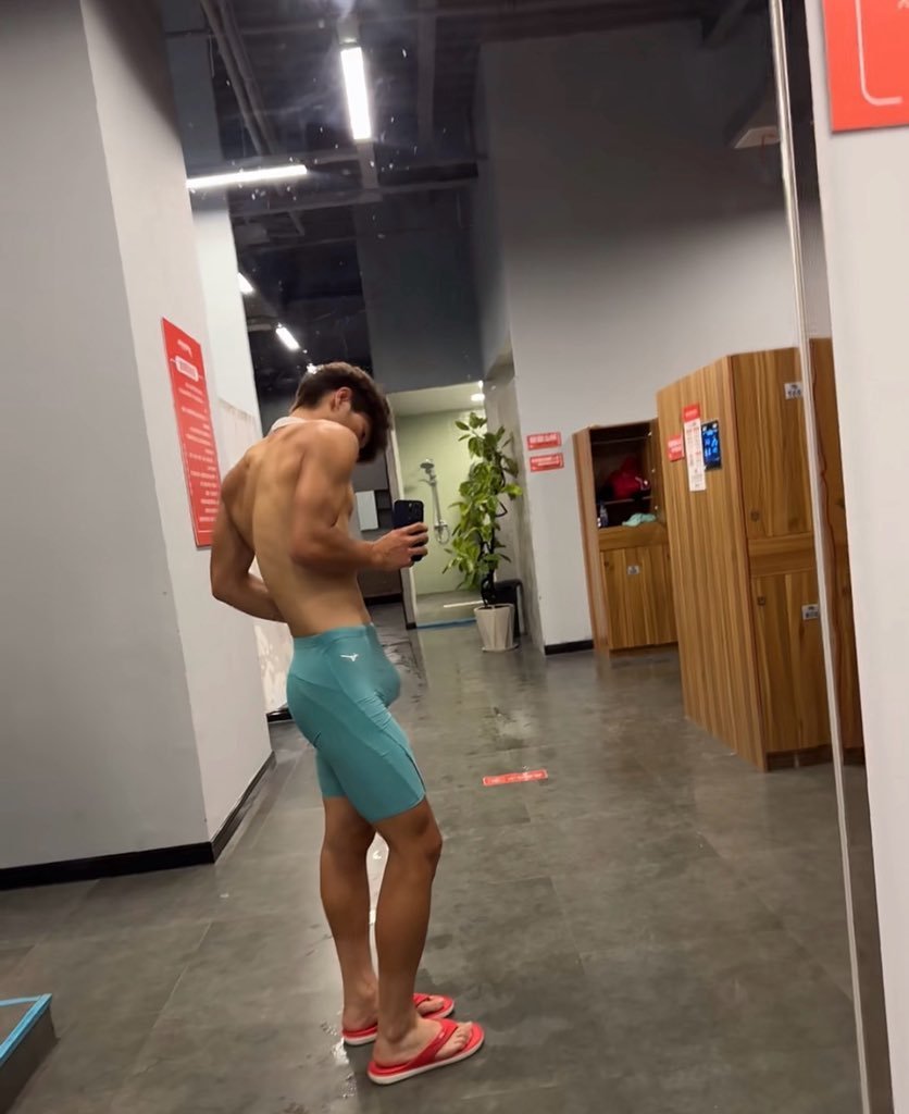 有实力的小哥哥🤳🏻