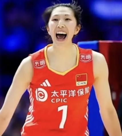 数据揭秘，中国女排复仇泰国，3人功不可没，吴梦洁为首功！一、吴梦