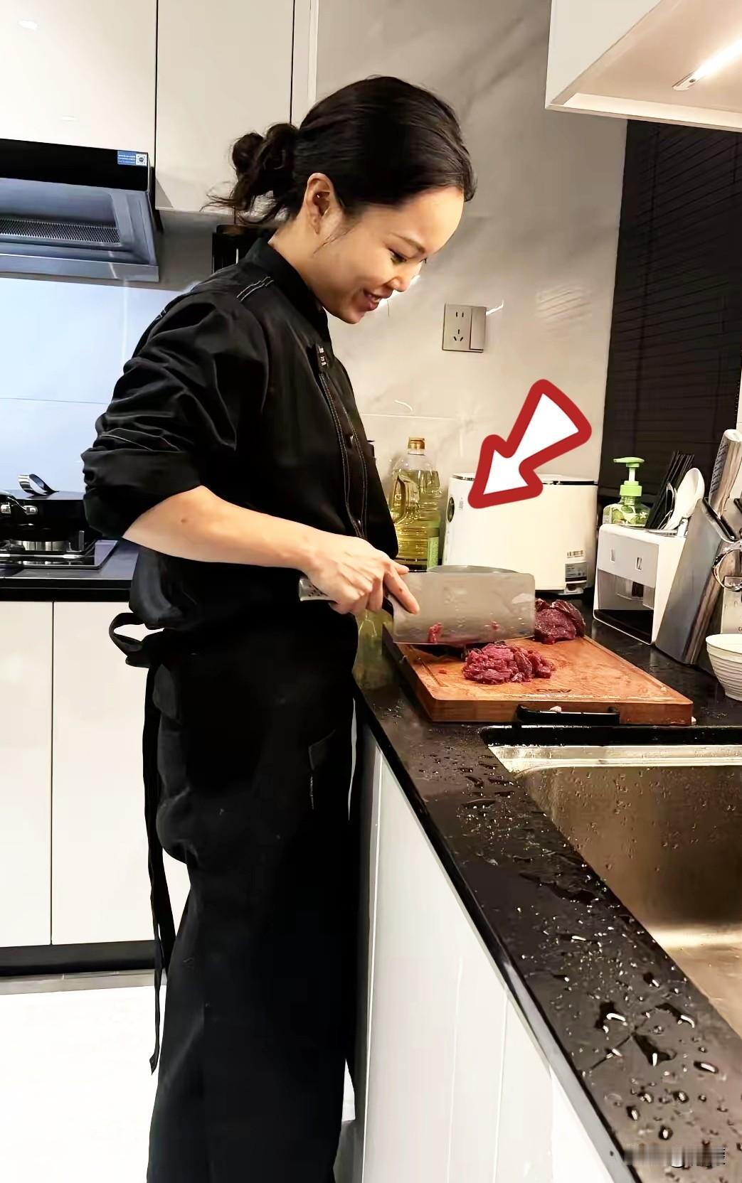 太有头脑了！长沙一27岁女孩，春节既没去拜年，也没有跟朋友们喝酒聚会，更没有