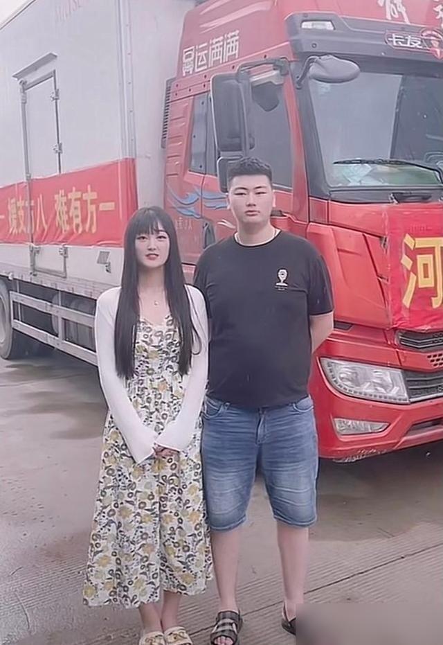 陈亚楠输的不是陈萌，是输给了大衣哥家的祖训。她错把朱家当跳板，想把大衣哥儿媳