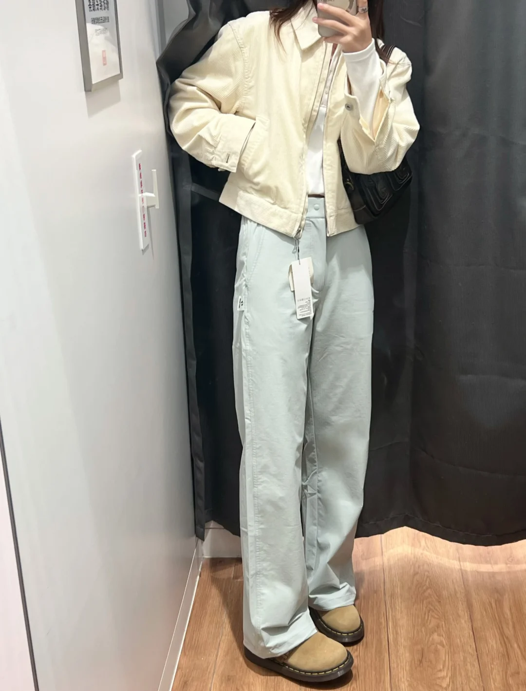 优衣库｜神裤穿搭：上短下长就是很显腿长👍！