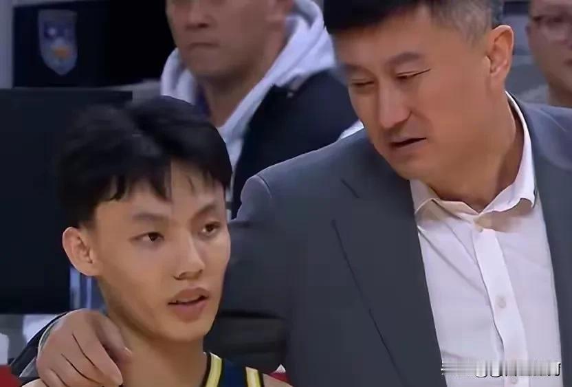 徐杰想要离开广东宏远篮球俱乐部，无非就是以下几点原因:我们可以引用马云关于员