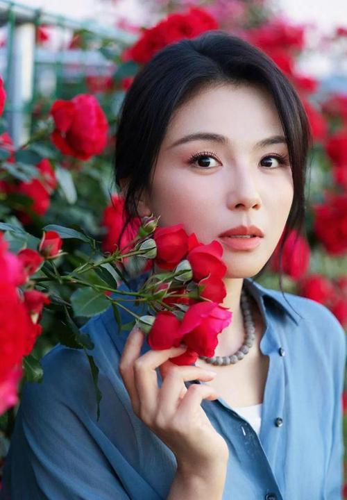 他叫李玮珉，一位才华横溢的建筑设计师。曾与刘涛相恋四年，同床共枕，却终究没能走